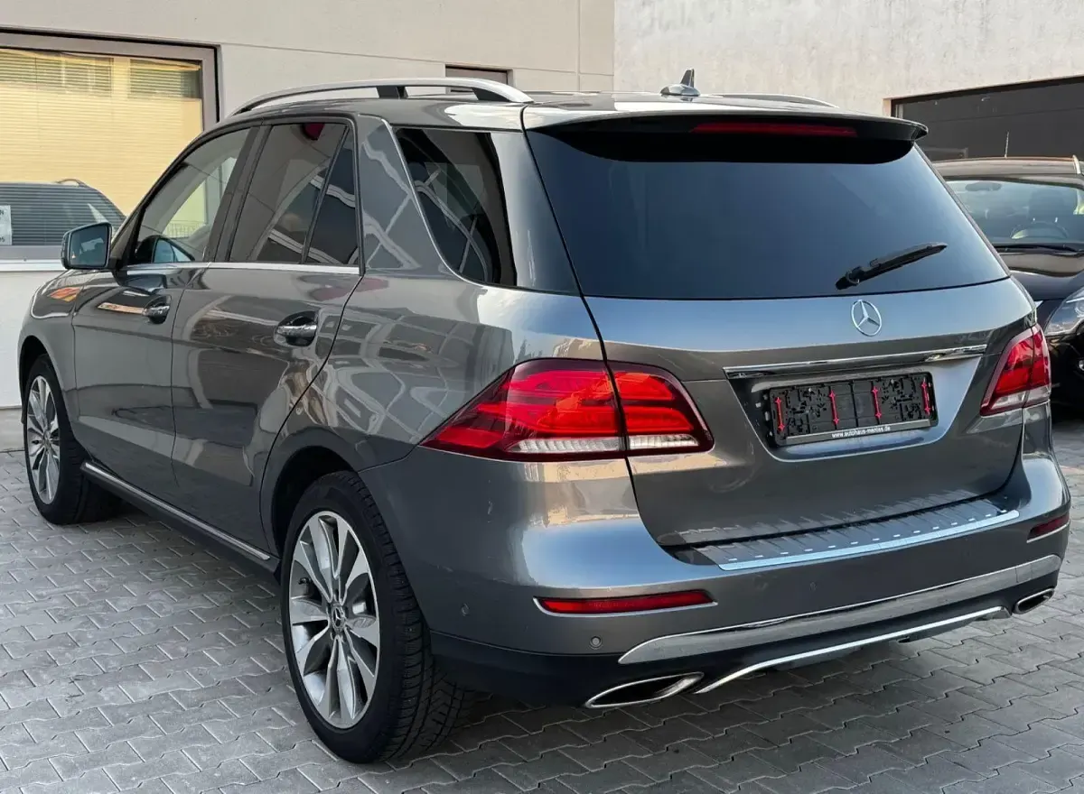 Gebraucht Mercedes GLE500 455 PS (334 kW) 2018 Grau SUV