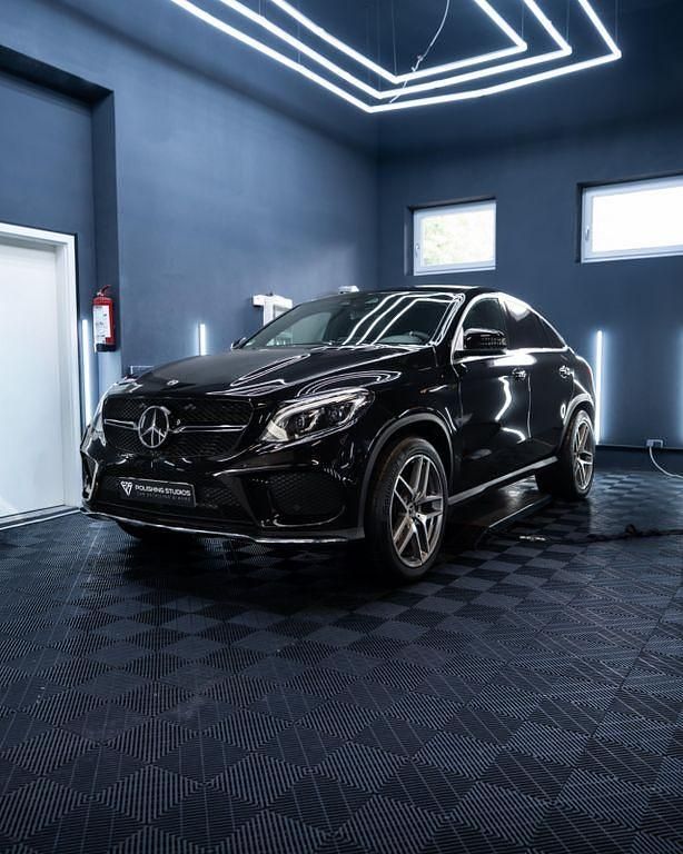 Schwarz Gebraucht 2019 Mercedes GLE350 AMG Coupé | 46.900 € (Guter Preis) - Bild 1/4