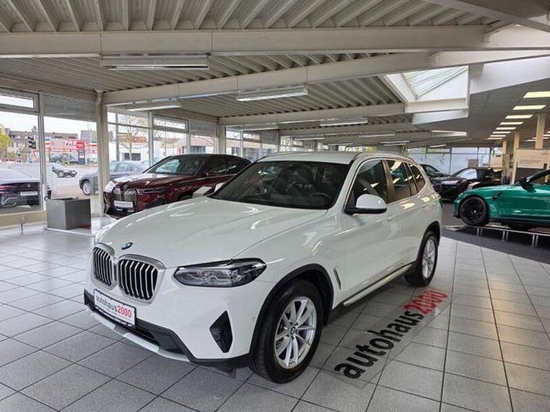 Gebraucht BMW X3 Sport Line 190 PS (139 kW) 2023 Alpinweiss iii SUV