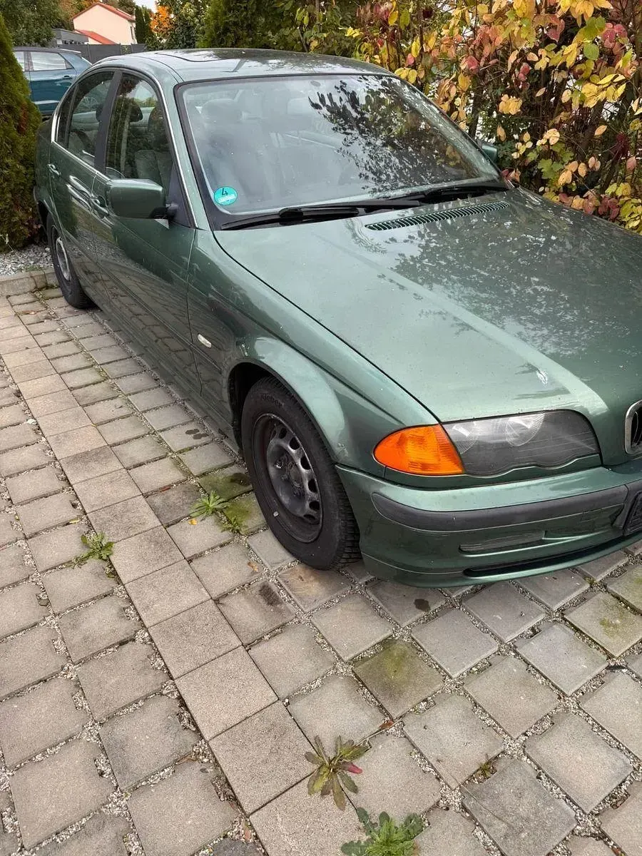 Brugt BMW 320 150 HK (110 kW) 1998 Grøn Sedan