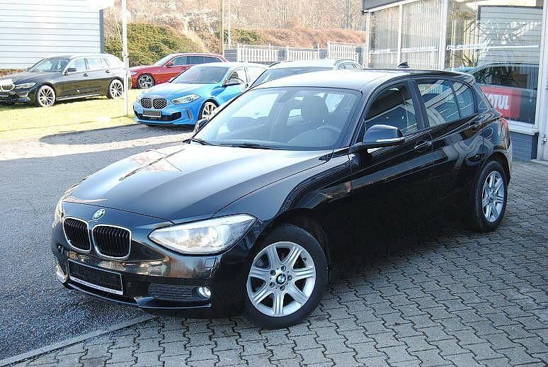 Gebraucht BMW 116 136 PS (100 kW) 2013 Schwarz Kleinwagen
