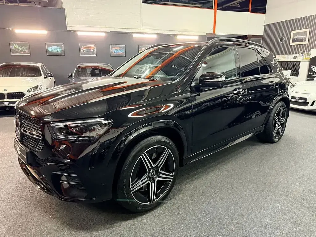 Gebraucht Mercedes GLE350 AMG 197 PS (144 kW) 2024 Schwarz SUV