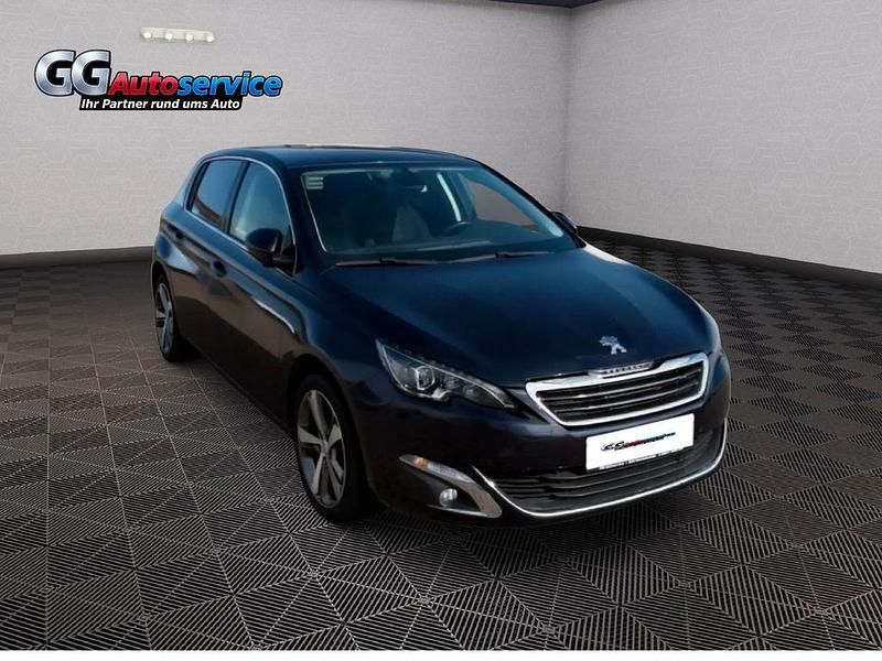 Gebraucht Peugeot 308 Allure 131 PS (96 kW) 2016 Blau Limousine