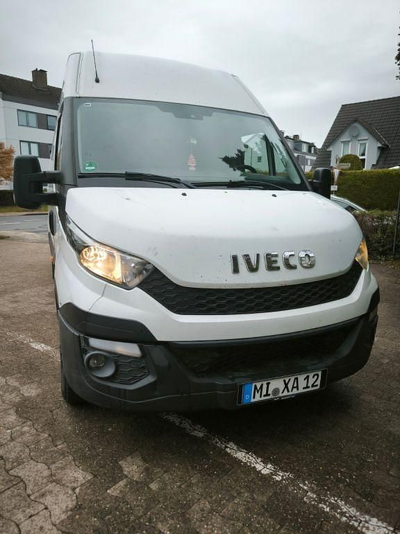 Weiß Gebraucht 2014 Iveco Daily Van / Kleinbus | 8.999 € - Bild 1/4