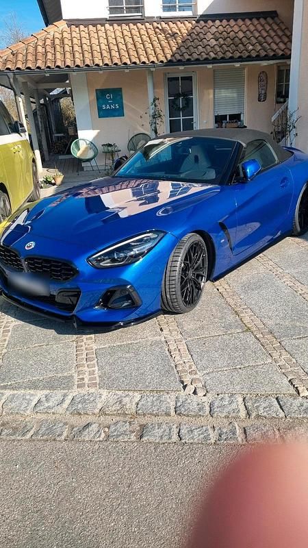 Gebraucht BMW Z4 Performance 200 PS (147 kW) 2023 Blau Cabrio