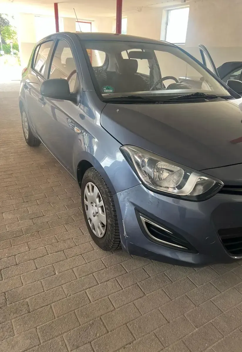 Gebraucht Hyundai i20 86 PS (63 kW) 2013 Kleinwagen