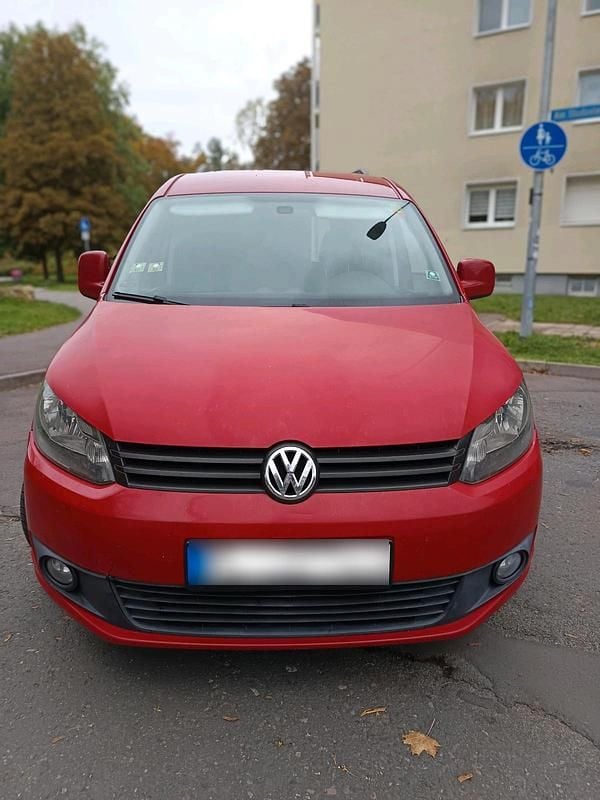 Usata VW Caddy Maxi 140 CV (102 kW) 2012 Rosso Monovolume