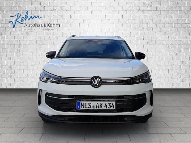 Gebraucht VW Tiguan Life 204 PS (150 kW) 2025 Weiß SUV