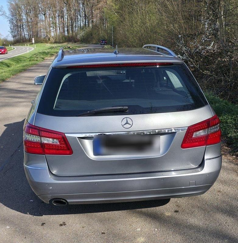 Brugt Mercedes E250 204 HK (150 kW) 2010 Sølv Stationcar
