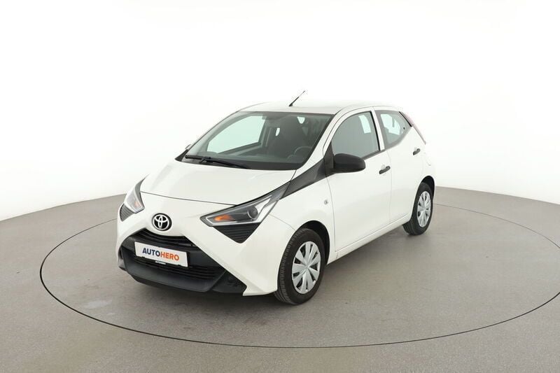 Weiß Gebraucht 2018 Toyota Aygo Kleinwagen | 9.160 € (Fairer Preis) - Bild 1/4