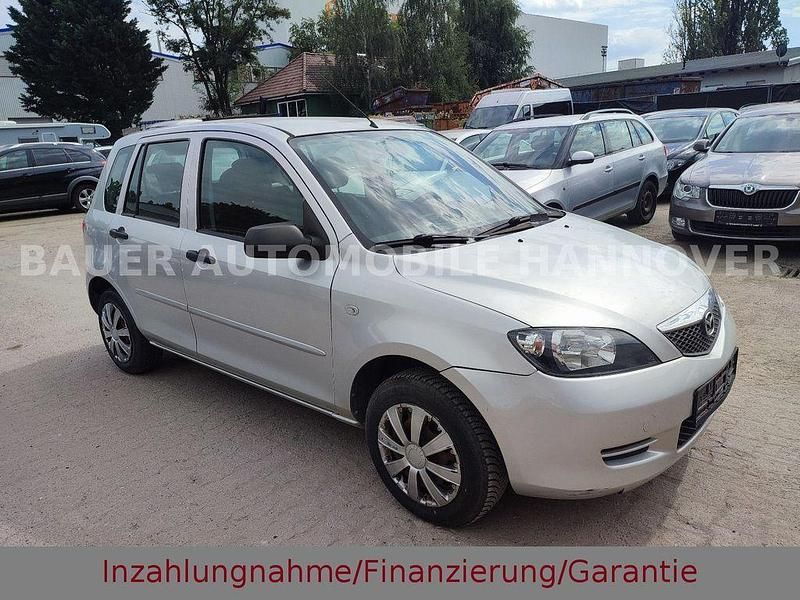 Gebraucht Mazda 2 Comfort 75 PS (55 kW) 2005 Silber Kleinwagen
