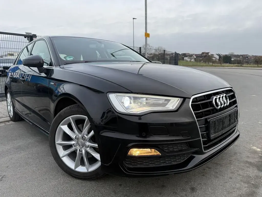 Gebraucht Audi A3 S-Line 150 PS (110 kW) 2015 Schwarz Limousine