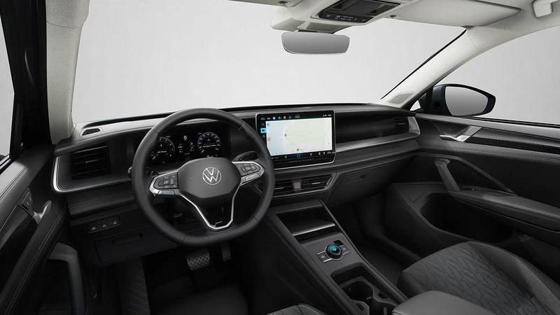 Gebraucht VW Tayron Life 150 PS (110 kW) 2025 Delfingrau metallic (metallic) SUV