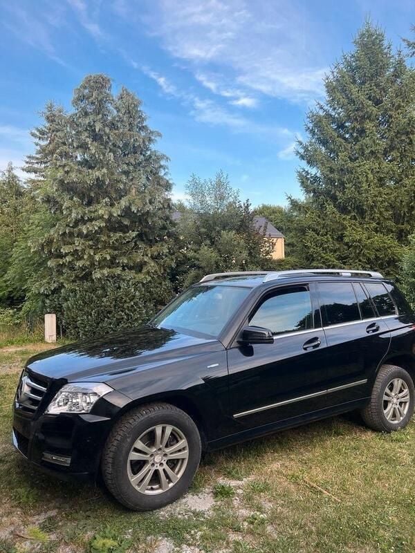 Schwarz Gebraucht 2011 Mercedes GLK250 SUV | 7.999 € (Guter Preis) - Bild 1/4