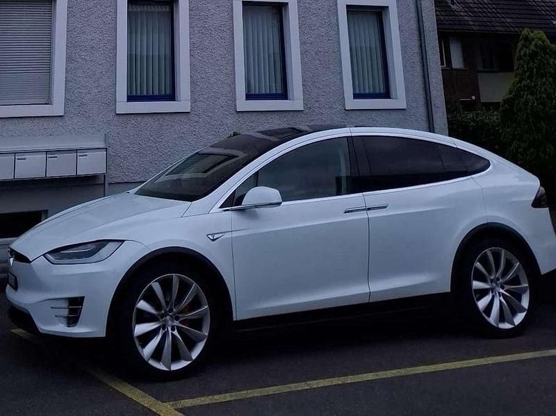 Usado Tesla Model X 567 kW (772 CV) 2016 Blanco SUV