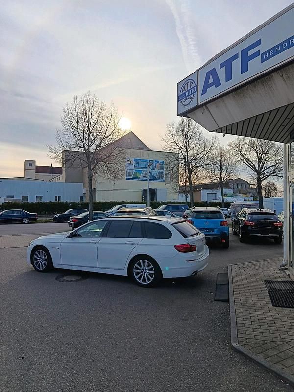 Gebraucht BMW 218 218 PS (160 kW) 2015 Weiß Kombi