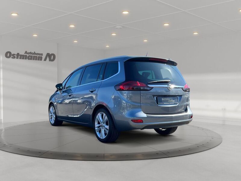 Gebraucht Opel Zafira Life Innovation 170 PS (125 kW) 2019 Weiß Van / Kleinbus