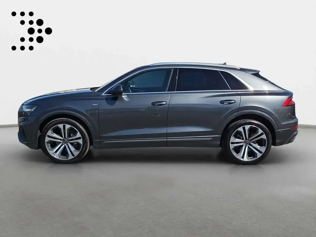 Gebraucht Audi Q8 S-Line 340 PS (250 kW) 2022 Daytonagrau perleffekt SUV
