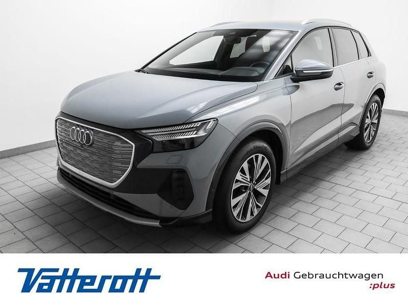 Grau Gebraucht 2022 Audi Q4 e-tron Advanced SUV | 24.880 € (Fairer Preis) - Bild 1/4