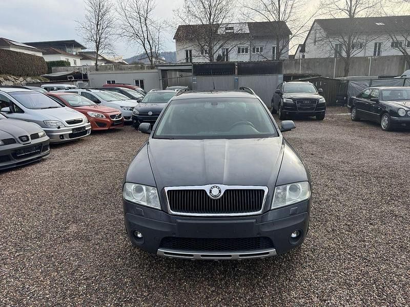 Gebraucht Skoda Octavia 140 PS (102 kW) 2008 Grau Kombi