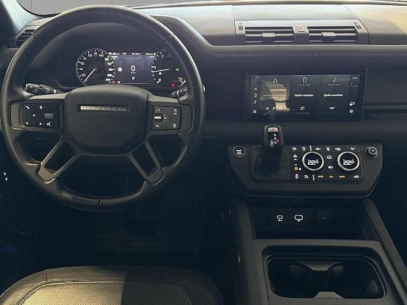 Gebraucht Land Rover Defender SE Dynamic 252 PS (185 kW) 2023 Santorini black SUV