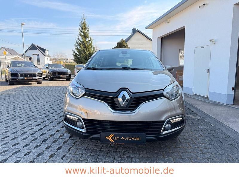 Gebraucht Renault Captur Dynamique 120 PS (88 kW) 2013 Braun SUV