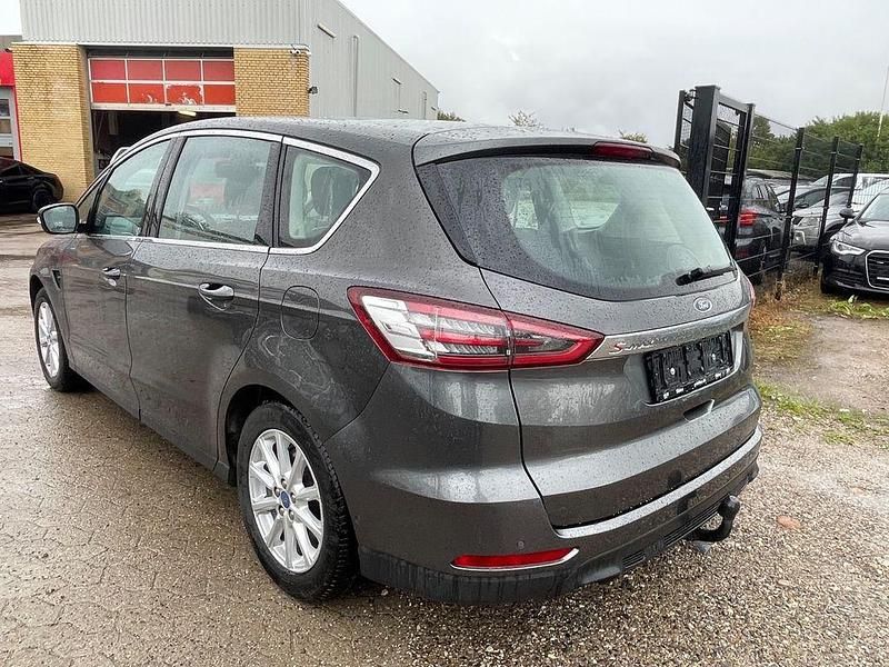 Gebraucht Ford S-MAX S 160 PS (117 kW) 2016 Grau Van / Kleinbus