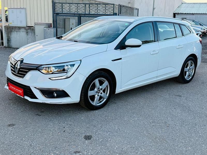 Gebraucht Renault Mégane IV 110 PS (80 kW) 2017 Weiß Limousine