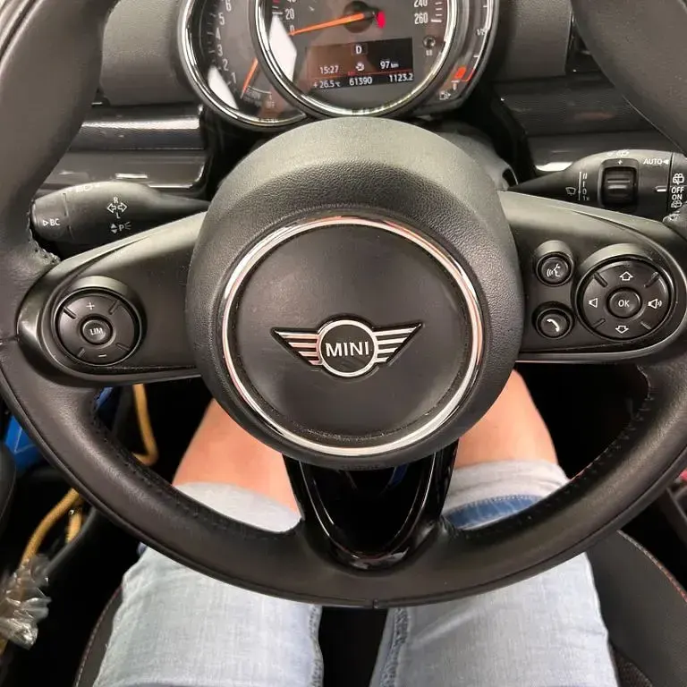 Gebraucht Mini Cooper Clubman Essential 136 PS (100 kW) 2020 Schwarz Kombi