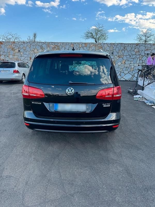 Gebraucht VW Sharan 143 PS (105 kW) 2015 Schwarz Van / Kleinbus