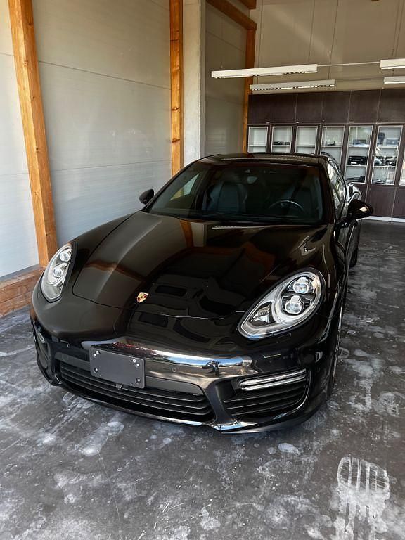 Gebraucht Porsche Panamera GTS 441 PS (324 kW) 2014 Schwarz Limousine