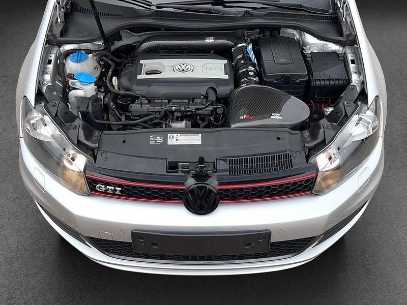 Silber Gebraucht 2010 VW Golf VI GTI Limousine | 9.350 € - Bild 1/4