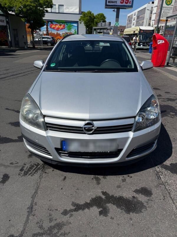 Silber Gebraucht 2004 Opel Astra Elegance Kombi | 3.200 € (Fairer Preis) - Bild 1/4