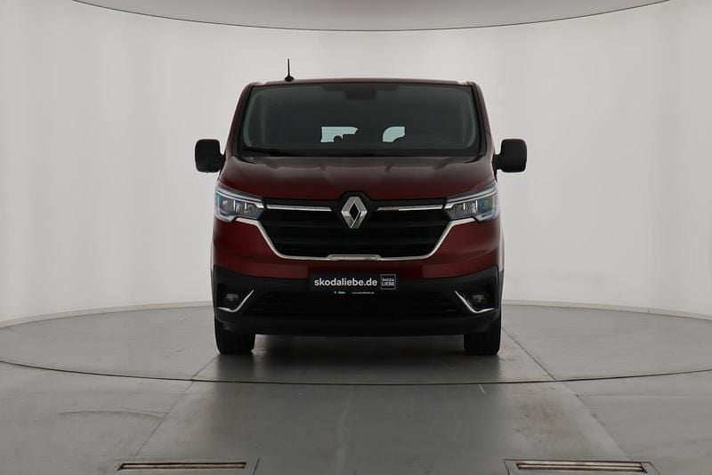 Gebraucht Renault Trafic 150 PS (110 kW) 2022 Karminrot Van / Kleinbus