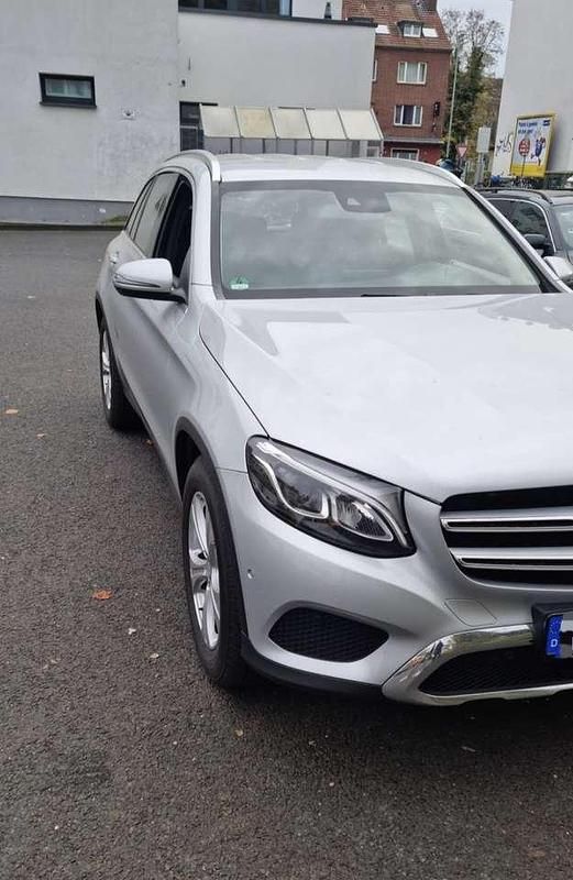 Gebraucht Mercedes GLC220 170 PS (125 kW) 2016 Silber SUV