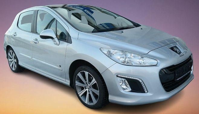 Gebraucht Peugeot 308 Style 120 PS (88 kW) 2013 Silber Limousine