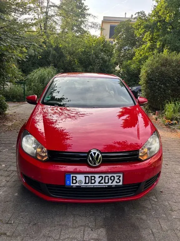 Gebraucht VW Golf VI Comfortline 80 PS (58 kW) 2010 Rot Limousine