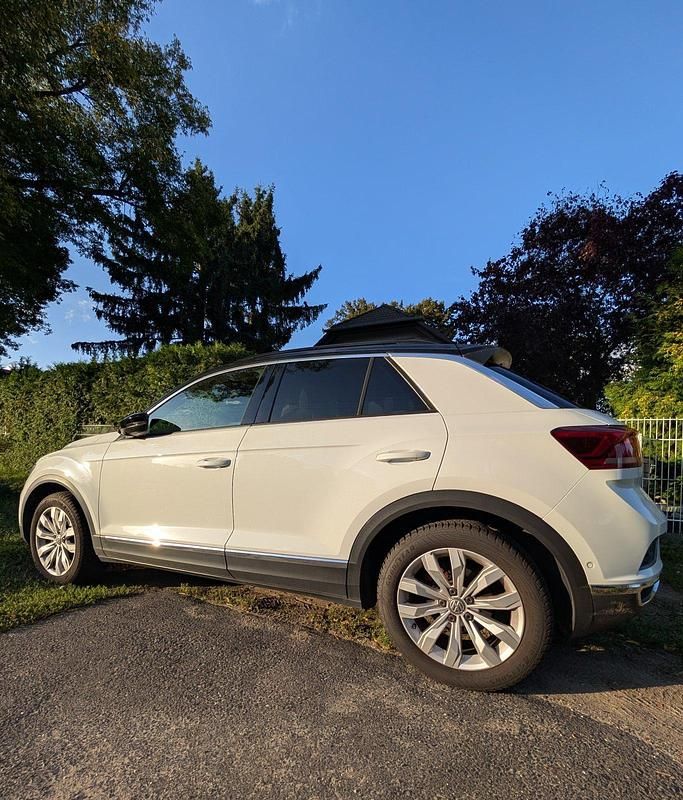 Weiß Gebraucht 2018 VW T-Roc Sportline SUV | 21.000 € (Fairer Preis) - Bild 1/1
