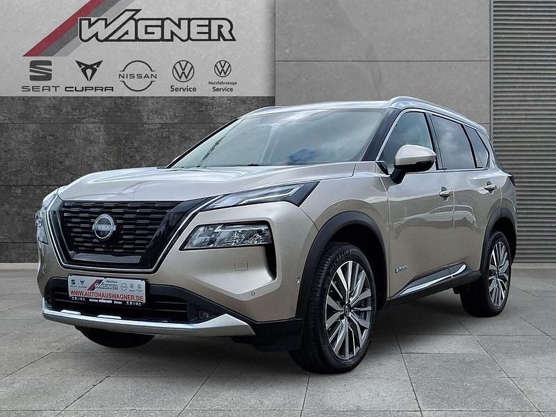 Silber Neu 2025 Nissan X-Trail Tekna SUV | 49.390 € - Bild 1/4