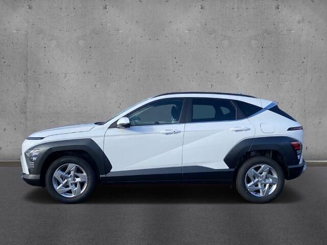 Gebraucht Hyundai Kona Trend 120 PS (88 kW) 2023 Weiss SUV