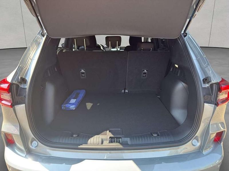 Gebraucht Ford Kuga ST-Line 152 PS (111 kW) 2025 Solar silver metallic SUV