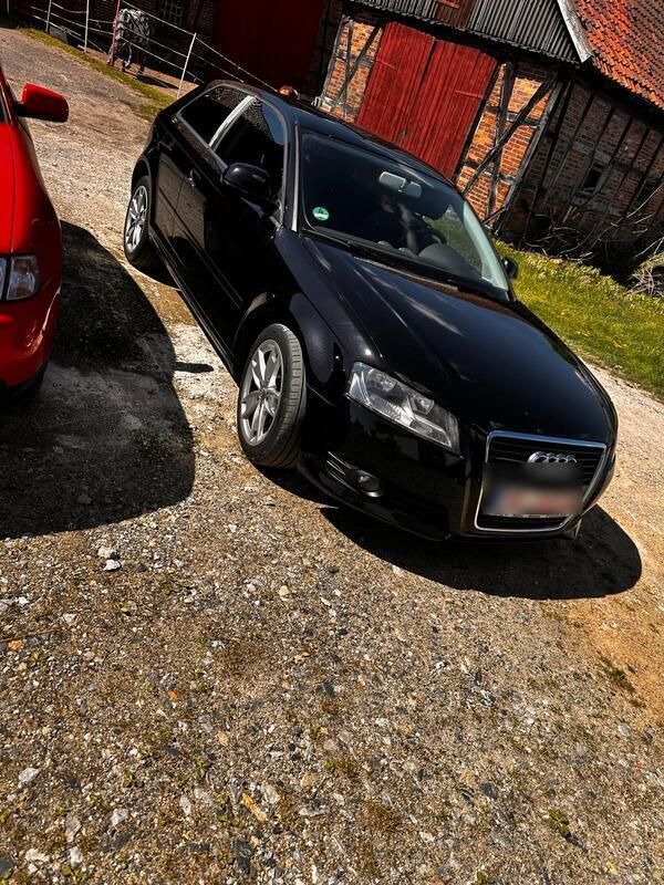 Schwarz Gebraucht 2009 Audi A3 | 4.690 € (Fairer Preis) - Bild 1/4