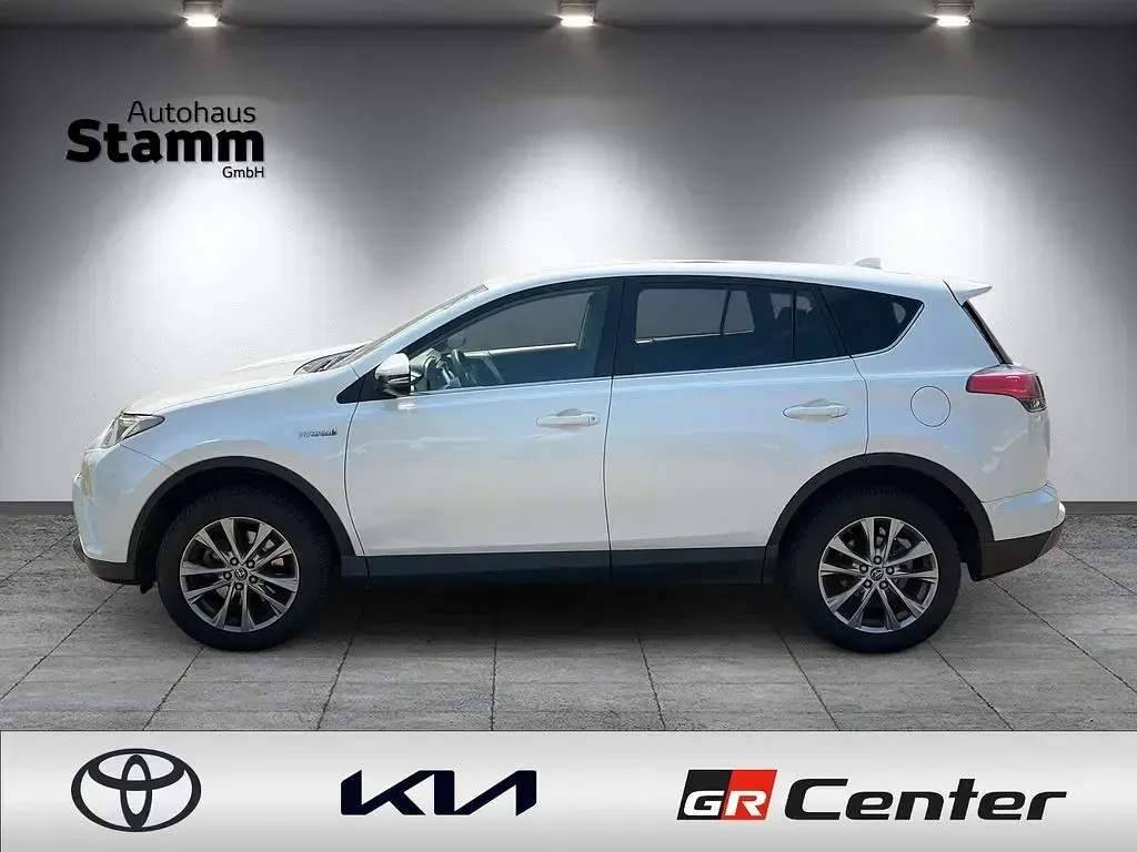Gebraucht Toyota RAV4 Hybrid Edition 155 PS (114 kW) 2016 Weiß SUV