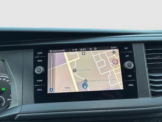 Gebraucht VW Caravelle Comfortline 150 PS (110 kW) 2022 Grau Van / Kleinbus