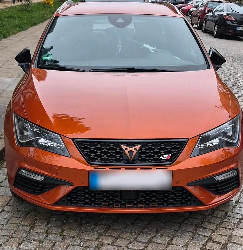 Gebraucht Seat Leon ST CUPRA 300 PS (220 kW) 2018 Orange Kombi