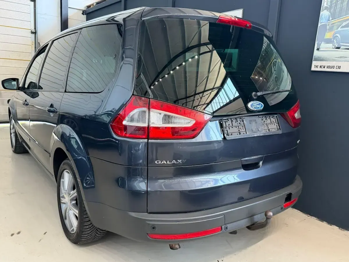 Gebraucht Ford Galaxy 140 PS (102 kW) 2007 Van / Kleinbus