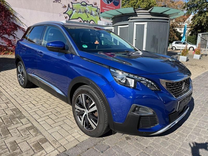 Blau Gebraucht 2017 Peugeot 3008 Coupé | 12.990 € (Fairer Preis) - Bild 1/4