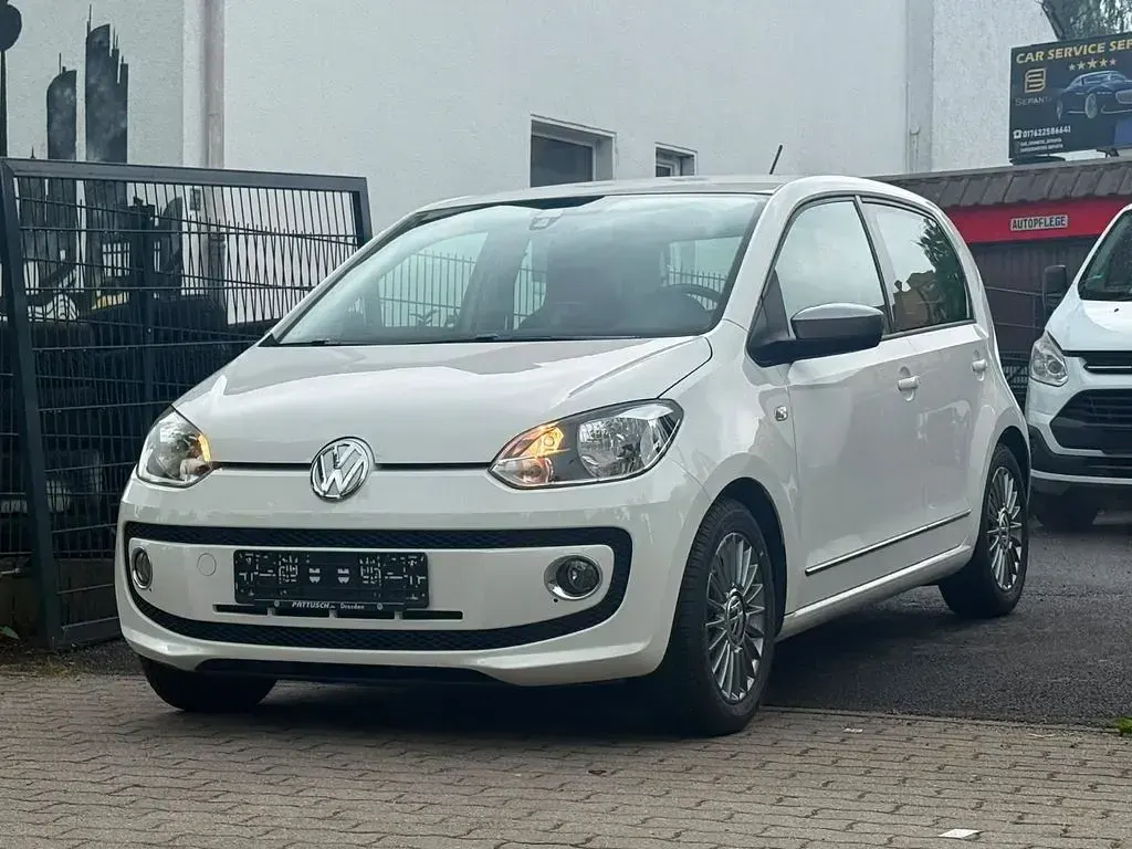 Gebraucht VW up! 60 PS (44 kW) 2013 Weiß Kleinwagen