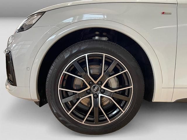 Gebraucht Audi Q5 S-Line 299 PS (219 kW) 2021 Gletscherweiß metallic SUV