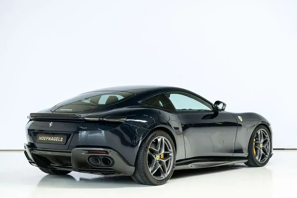 Gebraucht Ferrari Roma 620 PS (456 kW) 2021 Blau Coupé